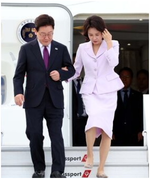 “입원한 정청래에 직접 전화” 이재명 대통령 통합 행보…유시민은 오히려 ‘국민 속였다....