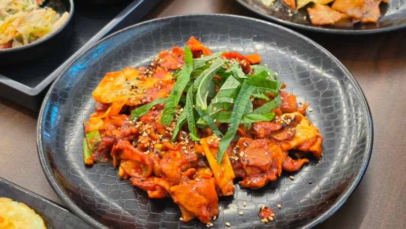 세종 부강점심맛집 숯불향 제대로 나는 점심 제육정식 부강시장집
