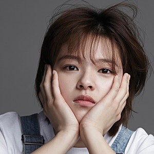 JYP 떠난 정연, 분위기가 완전히 달라졌다.트와이스 정연 근황…이제는 배우 유정연으로