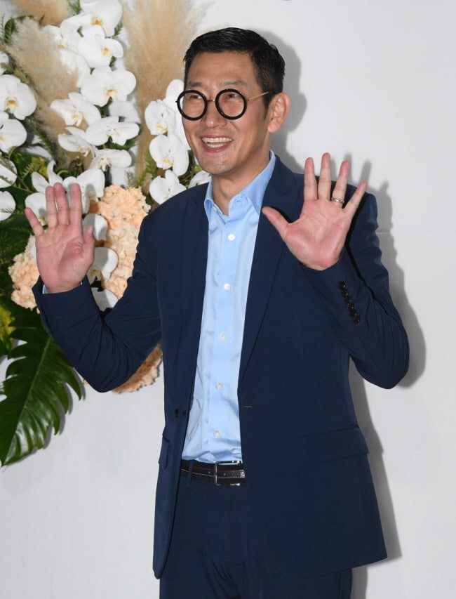 "비켜 XX!" 30년 묵은 앙금, DJ DOC 김창열이 팬에게 사과한 충격적인 이유