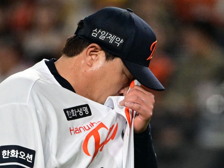 류현진 2이닝 완벽했는데 3회 5실점 와르르... 49구 강판에 한화 8연패