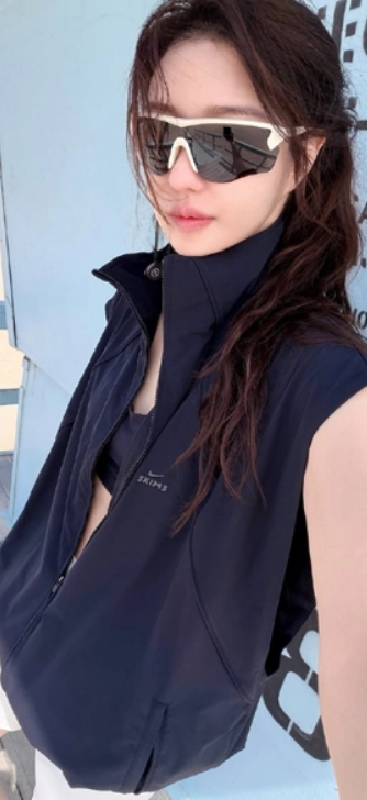 "48세 맞아?"…이지아, 해변에서 찍은 사진 한 장의 반전