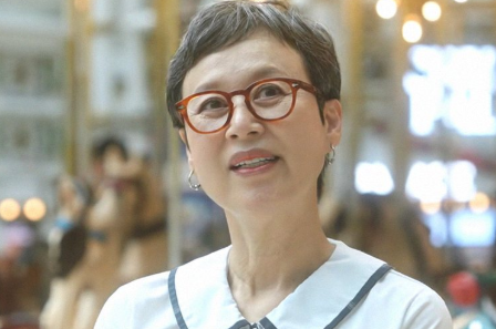 한동안 방송서 안 보이던 박미선, 호수공원에서 포착…옆에는 조혜련이 있었다