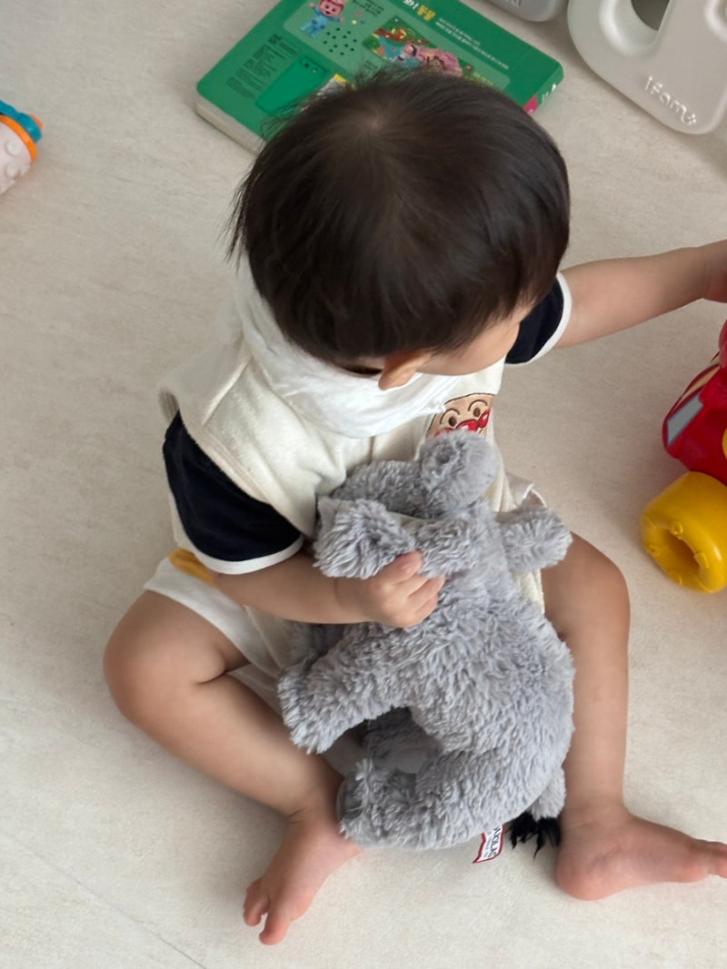My 12-Month-Old Baby's First Culture Center Experience at Suzy Lotte Mall: Sensory Development + Teuni Teuni