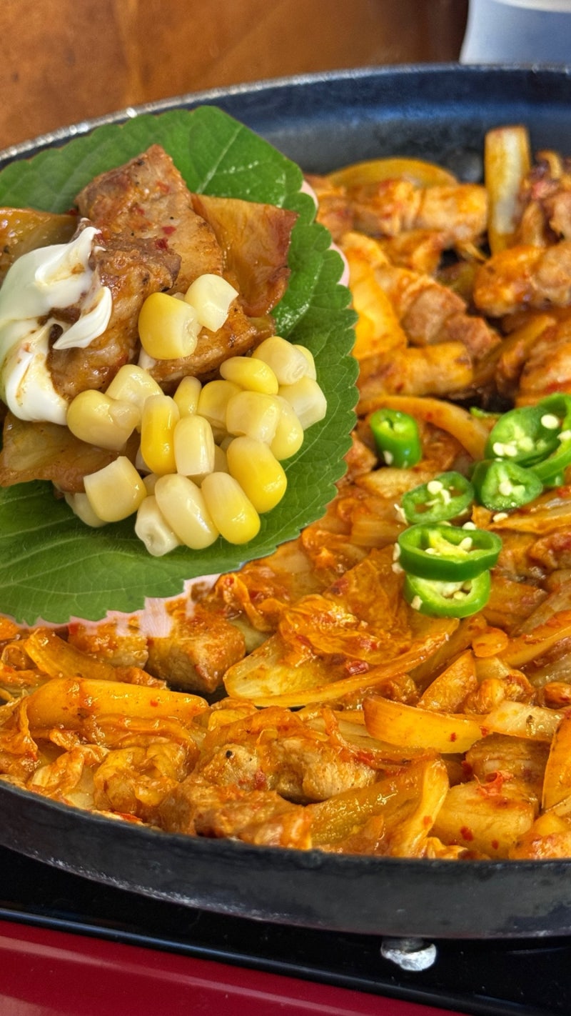 수원 성균관대역맛집 돼지김치구이 먹으러 또또간집ㅣ 정통집 수원성대점