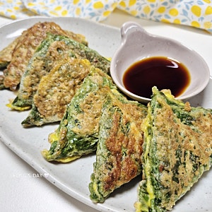 동그랑땡 반죽 넣어 만든 깻잎전 레시피