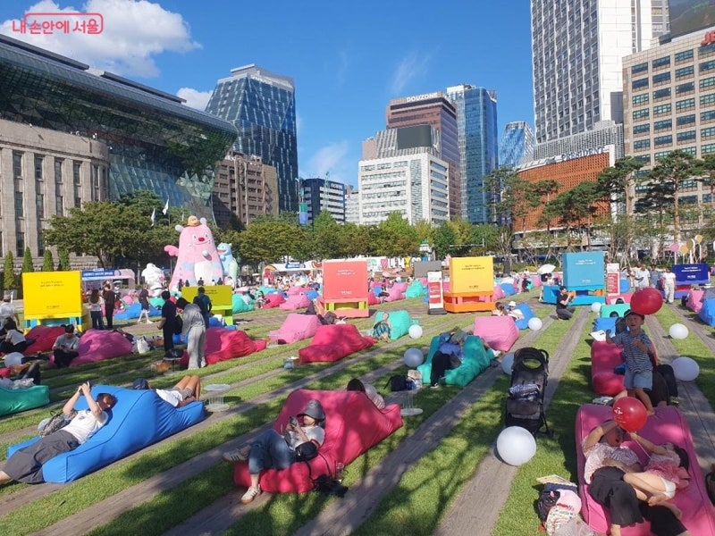 2026 가을 서울 야외도서관 완벽 가이드｜준비물·추천 코스·카페·먹거리 총정리
