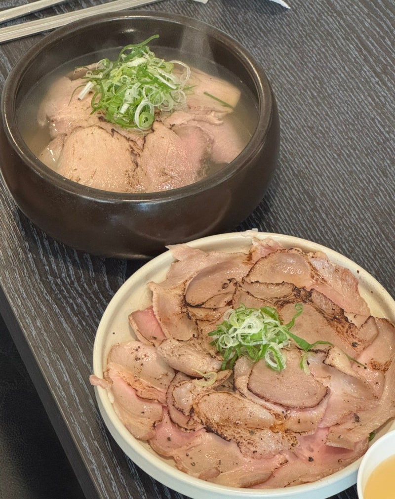 창원 가로수길 맛집추천ㅣ아이국물, 밥이 무료인 돼지국밥전문점 수육구이 가성비맛집 『 ....