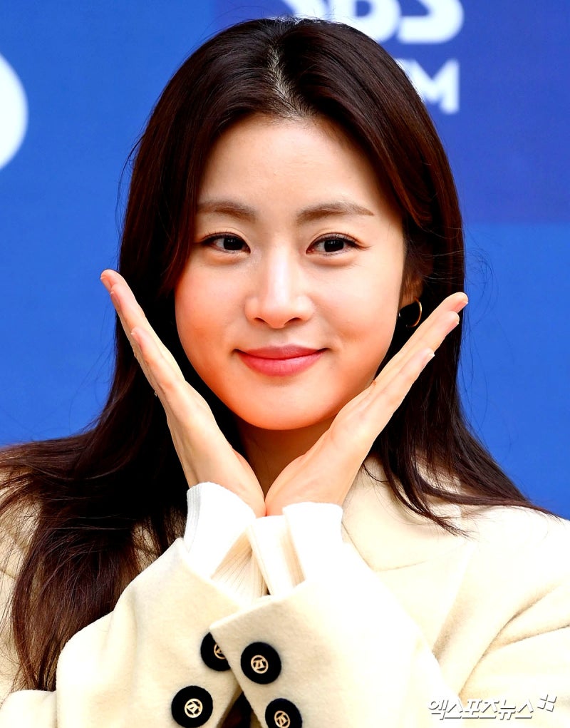 12세부터 무협소설 연재한 배우 강소라, 유튜브 강의 열자 "강소저 뵙습니다"
