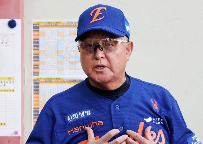 한화 가을야구 탈락 확정…김경문 감독 계약은 올해로 끝난다