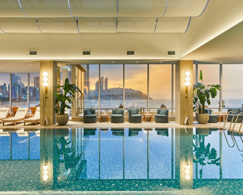 Busan Westin Chosun Hotel: Breakfast, Pool, Lounge, Discount Tips, Recommended for a Staycation
