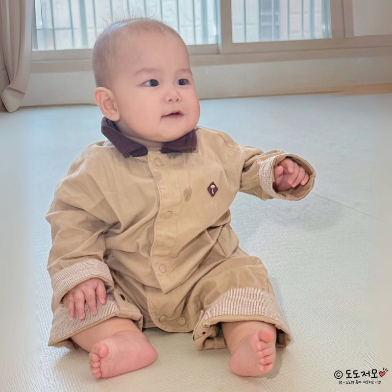 모이몰른 글라디 점프수트 우주복으로 가을 아기코디 완성