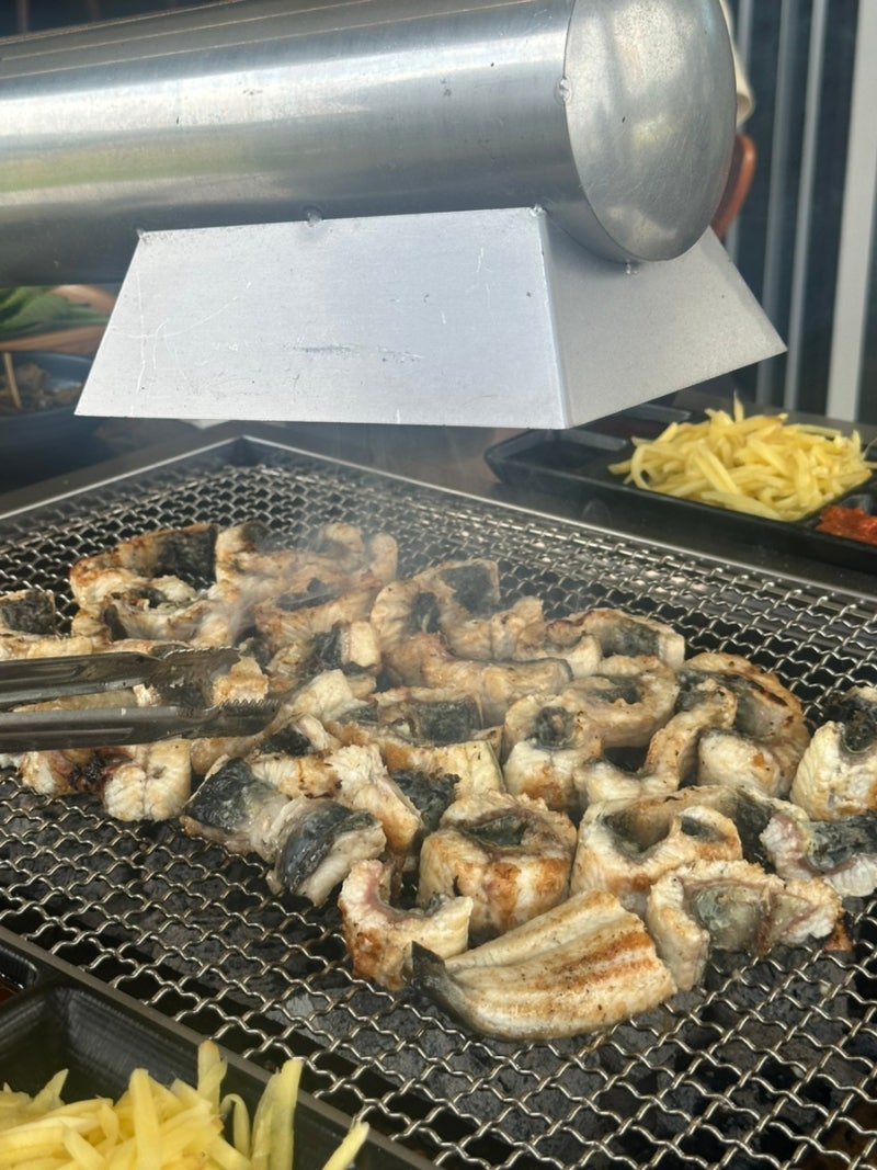고창 장어파는 부부 : 전북고창맛집 고창장어 고창식당 애견동반식당