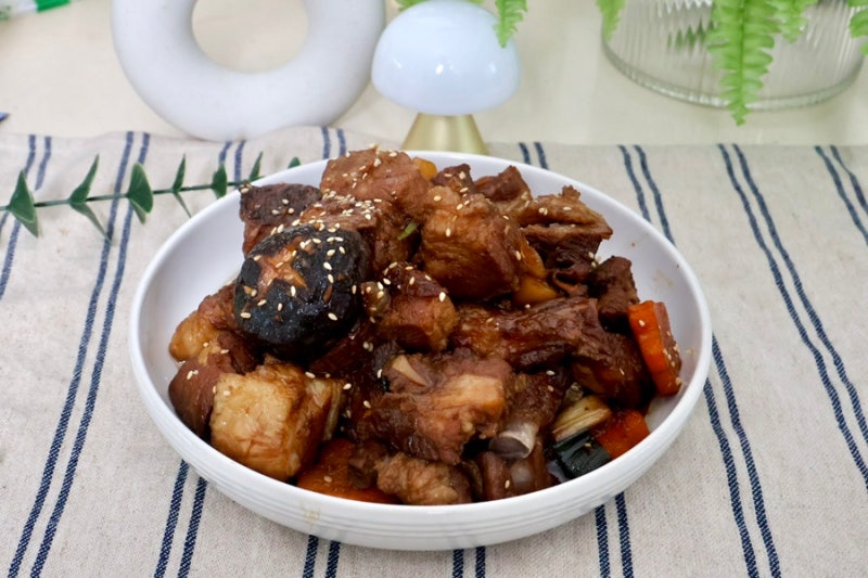 명절마다 칭찬받는 돼지갈비찜 레시피