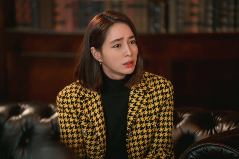 이민정, 이혼 앞두고 눈물, 남편 김지석 이어 이현진까지 싸늘하게 돌아서자