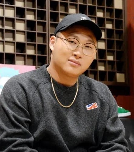 스윙스 유튜브 ‘에겐남 스윙스’ 최근 콘텐츠 총정리, 갸루 분장부터 양홍원 집 방문·타짜4....
