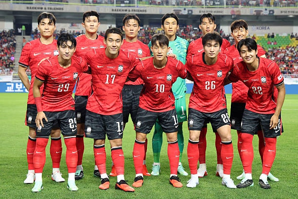 한국 에콰도르 3-0, 모레노의 4-4-2가 보여준 것과 김민수 A매치 데뷔