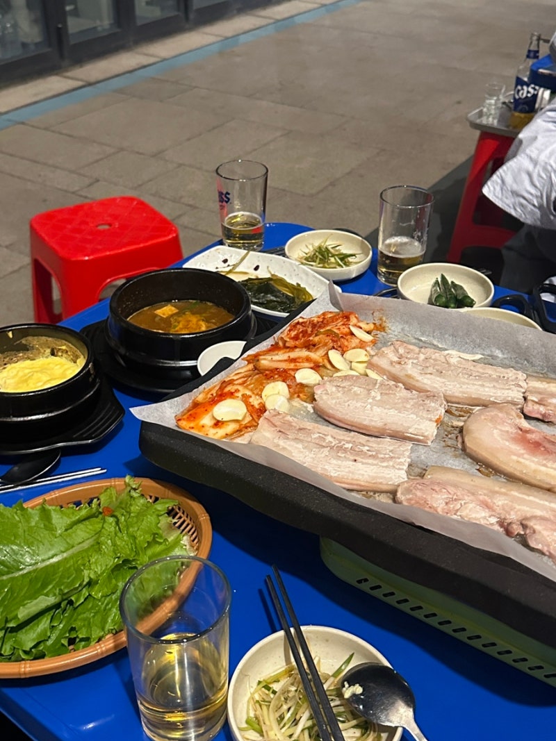 을지로/종로] "삼미정" 봄가을에 꼭 즐겨야하는 야장감성 삼겹살 솔직후기 (주말 웨이팅)