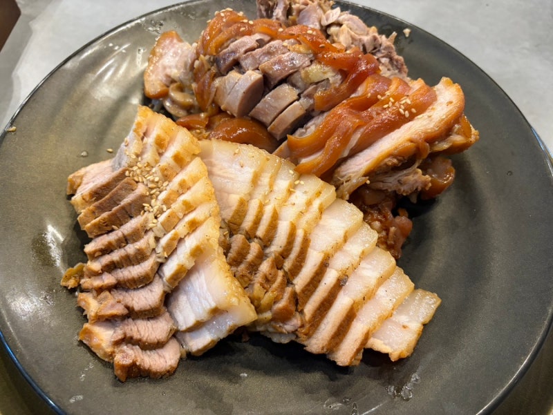 [세종보람동맛집] 잡내 제로! 훈연 향 솔솔 풍기는 인생 족발보쌈, 세종시청맛집 오밤족