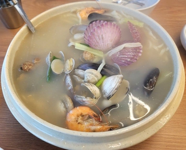 영종도 칼국수 맛집 황해해물칼국수 본점