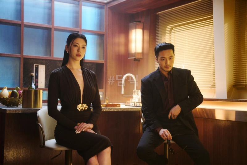 20년 절친이 원수 됐다…포커 하나로 다 잃은 남자의 복수극 정체
