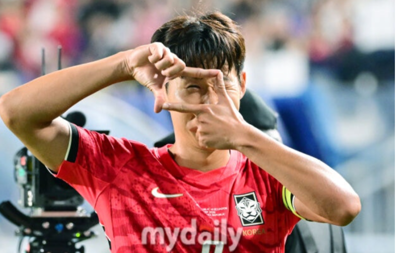 후반 4분 사이 2골…모레노호 오현규 손흥민 골폭발, 첫 경기부터 3-0 승리