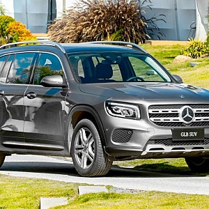 벤츠 GLB200d 중고 시세 및 제원 총정리! 고속도로 연비 16km/L 디젤 SUV