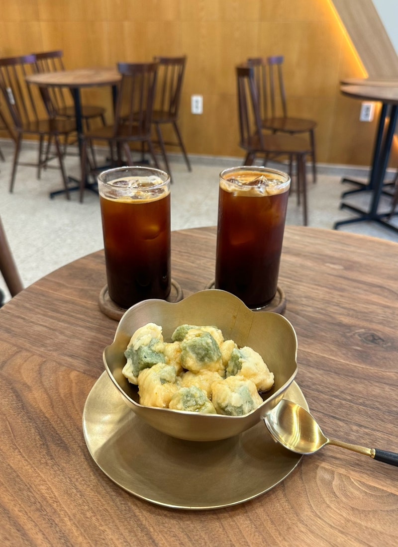 목포 여행 필수 코스! 달콤한 전통 간식 목포디저트 대표맛집 쑥굴레 솔직 후기
