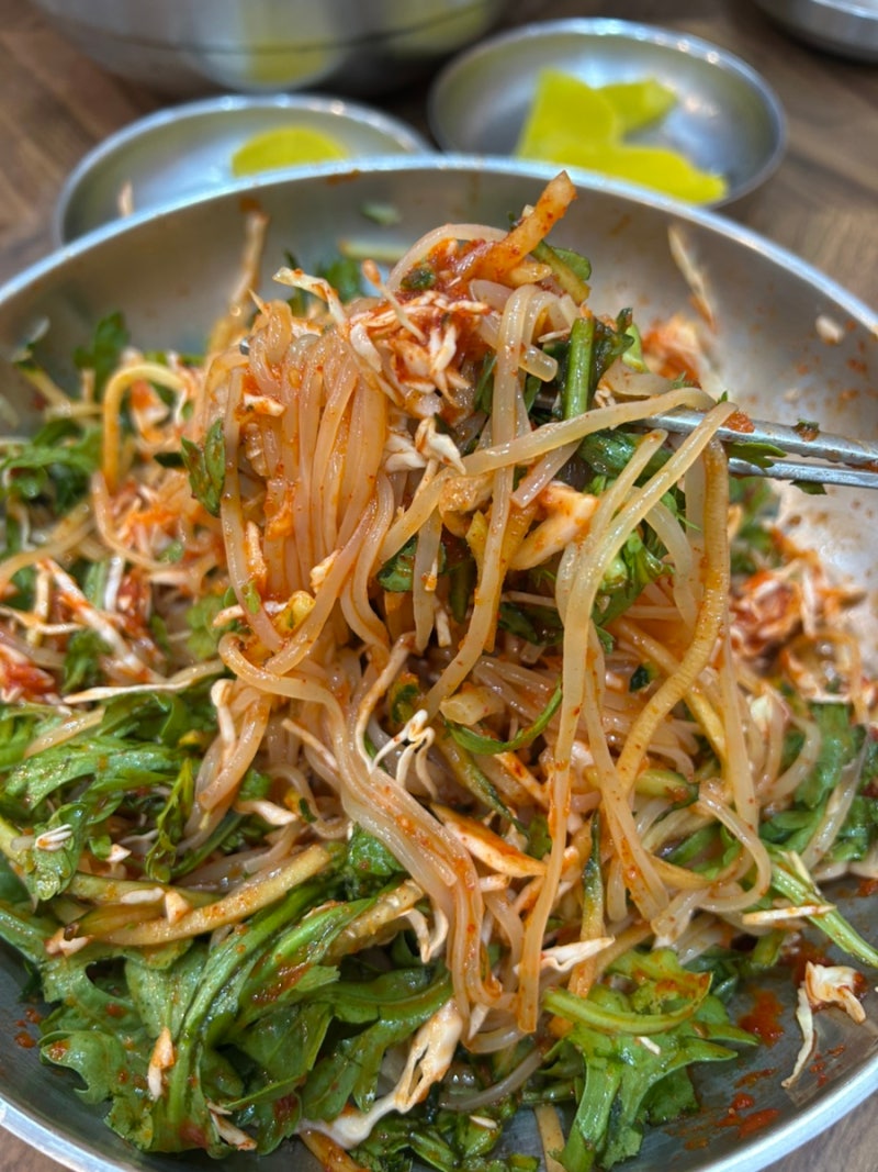 경주 황리단길 • 박용자경주명동쫄면 본점 • 블루리본 쫄면 맛집 추천 • 웨이팅 정보 • ....