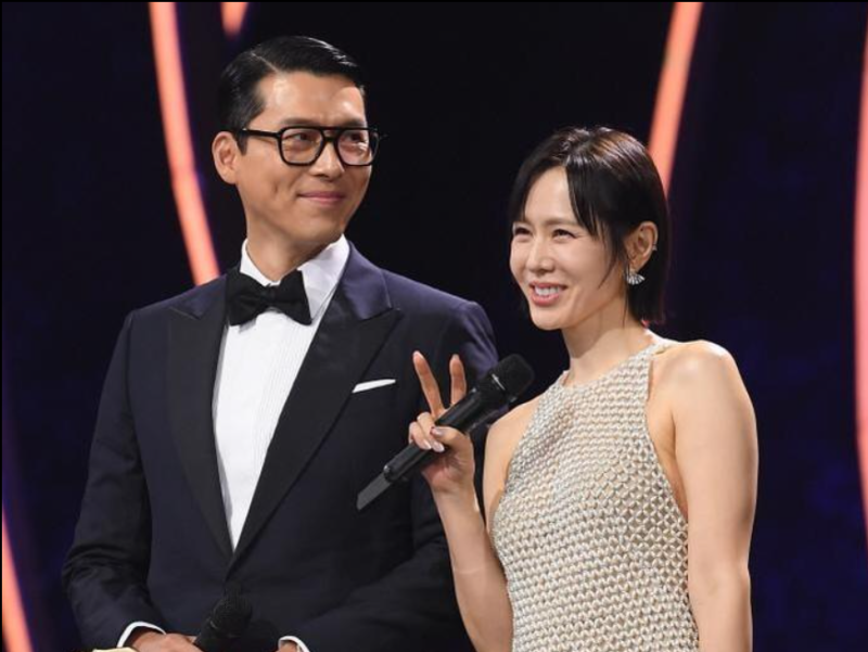 현빈♥손예진에게 무슨 일이?…추석 안방서 벌어진 뜻밖의 "부부싸움"