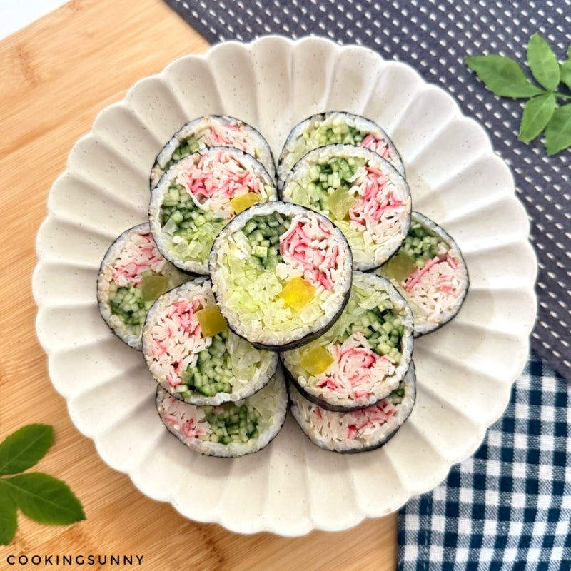 “양배추를 듬뿍 넣고 김밥을 싸보세요! 뱃살 쏙 빠져요!” 다이어트 맛살 양배추 김밥