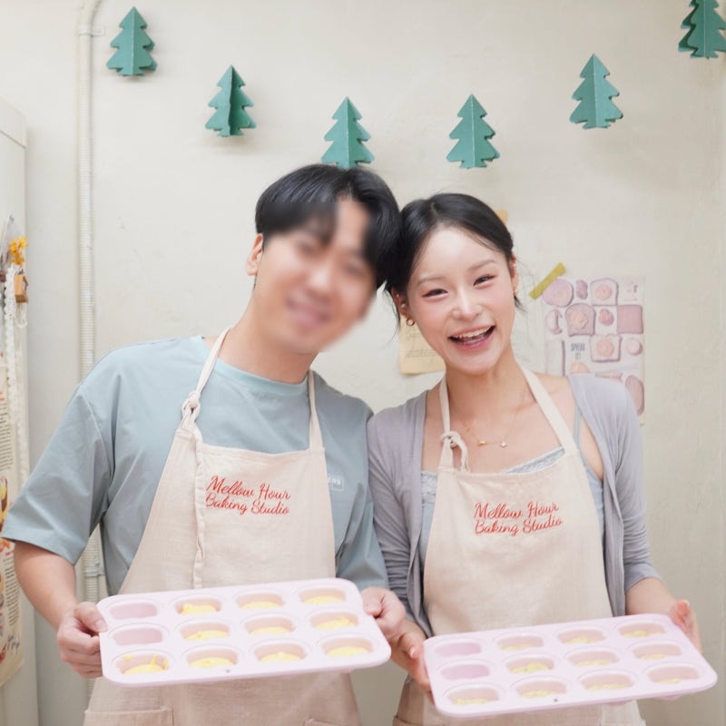 흔한 카페데이트 말고 홍대에서 키티 마들렌 직접 만들었어요 베이킹 이색데이트 추천 멜로....