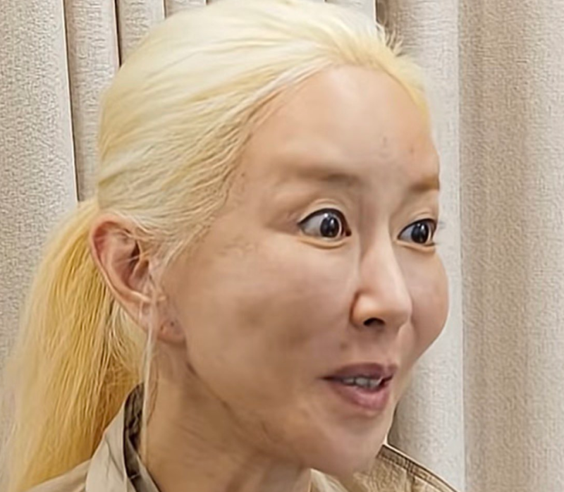걸그룹 중에서 노안 심각하게 온 슈 근황..ㄷㄷ