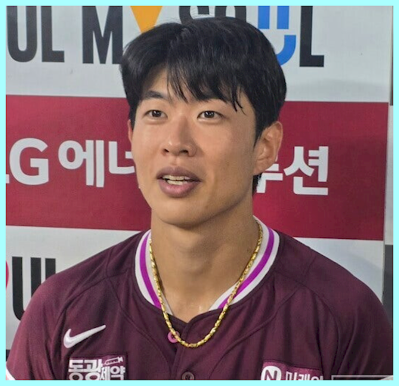 ‘10년 백업이 120억 캡틴으로?’ 키움의 심장이 된 이 베테랑, 키움 송성문 근황(KBO)