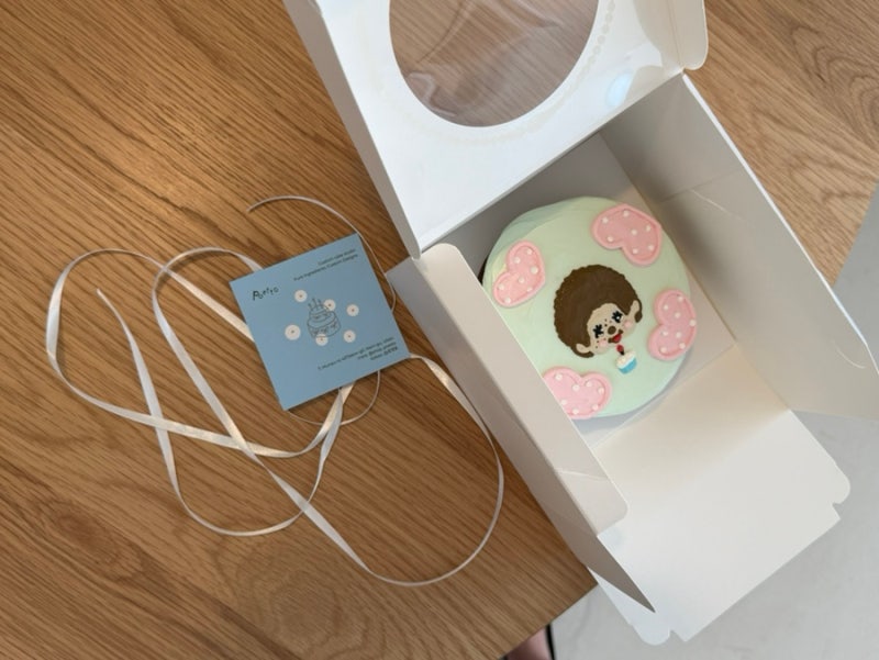 울산 신정동 레터링 케이크 포엣토, 몬치치 제작 케이크 후기