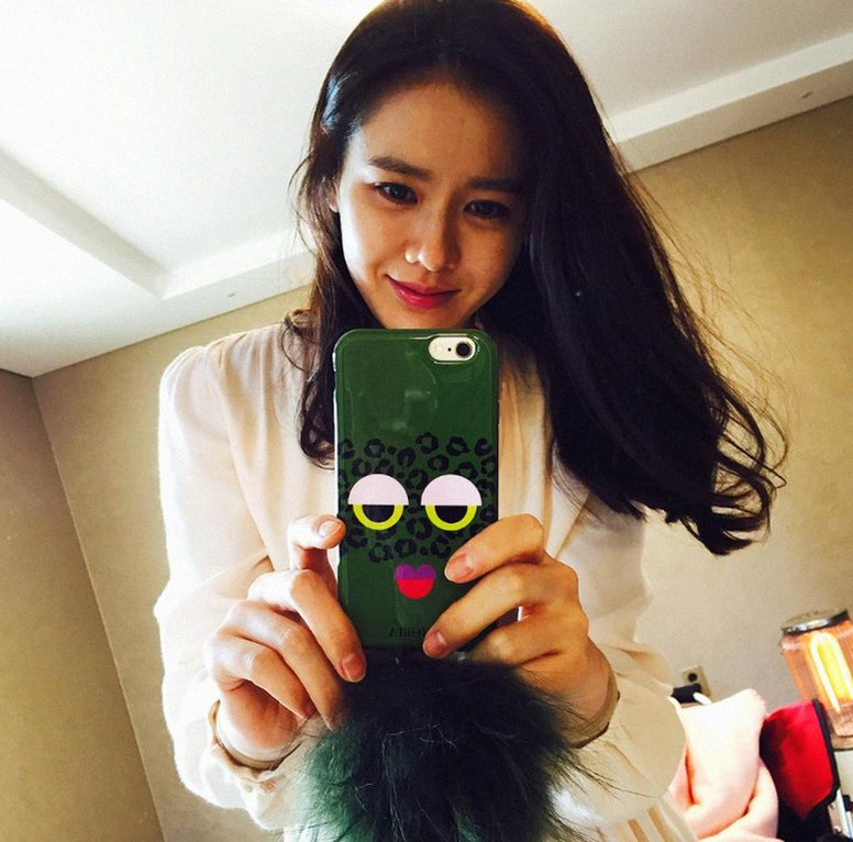 The identity of the anti-aging technology that brought back Son Ye-jin's classic prime beauty in the Netflix series 'The Scandal'