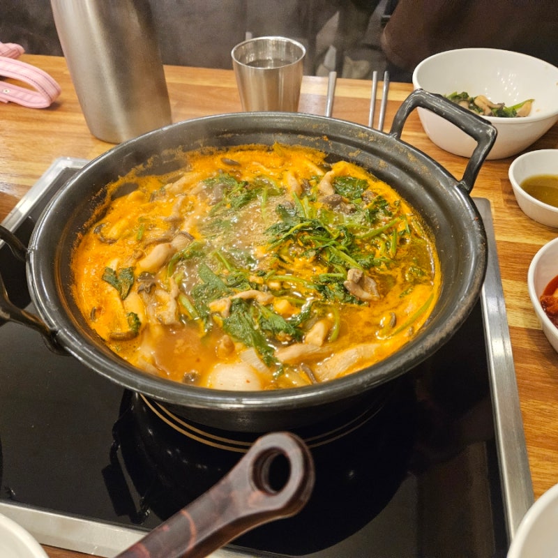 [일상일기] 인천 송도 등촌샤브칼국수 /살안찌는 최고의 다이어트 음식 샤브샤브