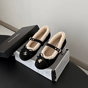 샤넬 메리제인 시어링 플랫슈즈 FW 코디 장단점