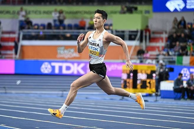 우상혁 아시안게임 금메달만 아직 없다…이번엔 바르심 넘을까