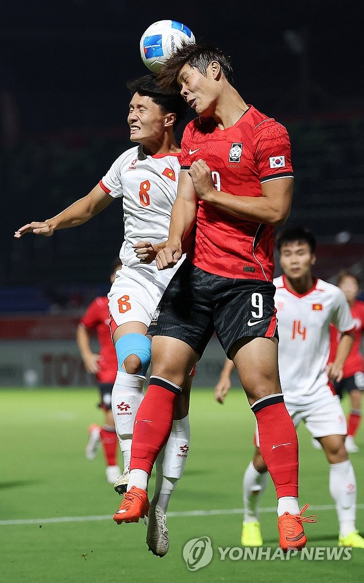“190cm가 넘는데 발도 빠르다” 이영준은 누구? 한국 축구가 기다리던 정통 스트라이커
