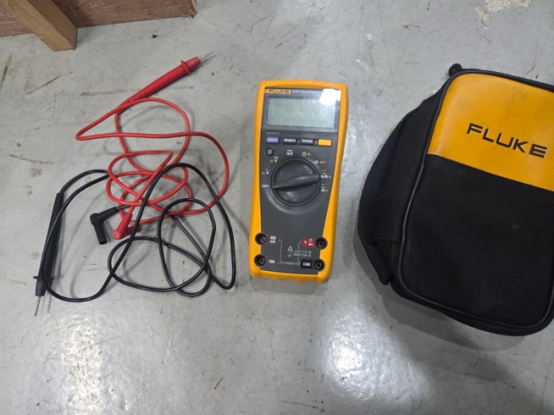 FLUKE 플루크 177 트루 RMS 디지털 멀티미터