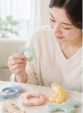 생후 2개월 아기 치발기 언제부터 사용할까?(사용시기 주의사항)
