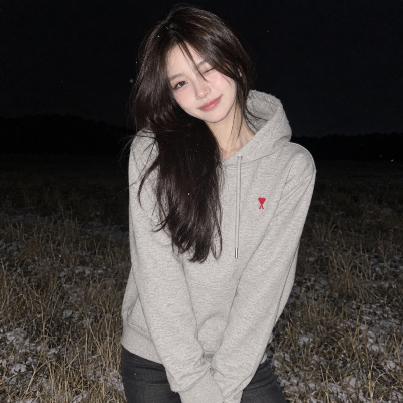 아미 맨투맨, 디자이너가 '자기가 만든 옷을 살 돈이 없어서' 시작한 브랜드?｜하트 로고 아....
