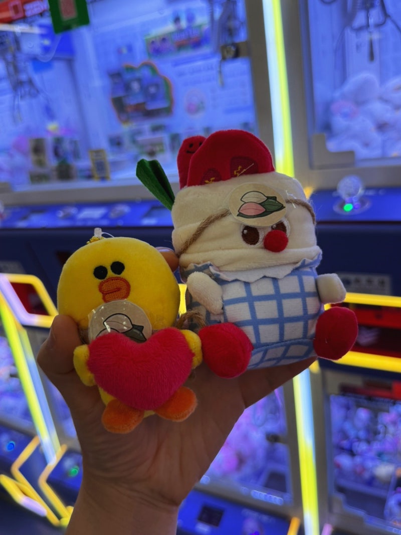 Things to Do in Gwangalli, Busan: Wakuwaku Gwangalli Branch Claw Machine | Find the Lost Songpyeon Chuseok Event