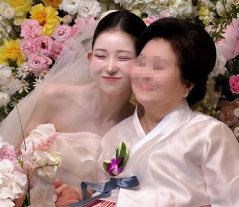 홍진경, 故 최진실 ‘이모’ 루머 직접 정정 시터 아니에요, 진실 언니와는 진짜 친구