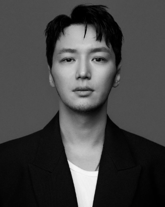 “티파니와 혼인신고 후 첫 명절” 변요한 프로필 나이 고향 혈액형 학력 재산 아내 티파니 ....