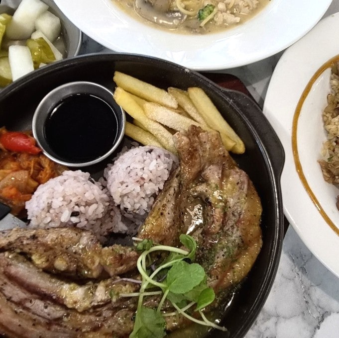 동부산 롯데아울렛 맛집 미식일상 라라코스트