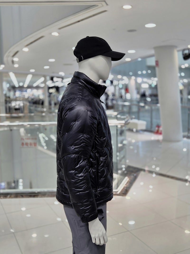 아이더 남성 경량패딩 헝가리구스 다운 후드패딩 자켓 헤리티지 MW25541 219,000원으로 겨울 출....