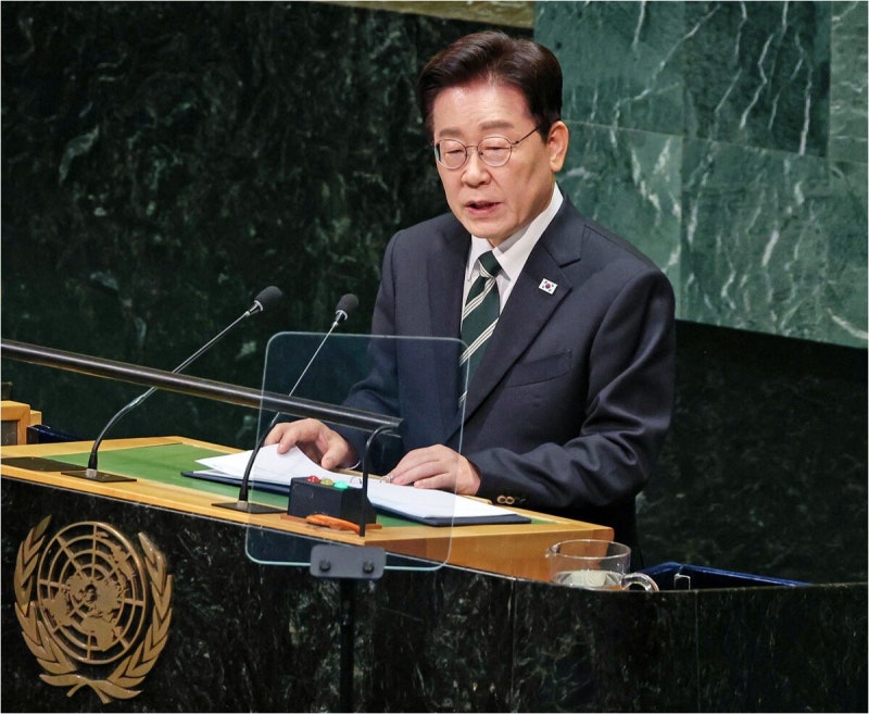 이재명 대통령, '급진 개혁' 경고: 유시민 작가 겨냥한 '국보법 폐지론' 재조명