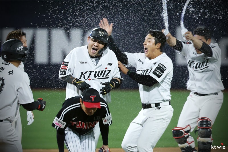 80승 먼저 찍은 21팀 중 20팀이 1위였다…KT 정규시즌 우승, 이제 거의 끝났나